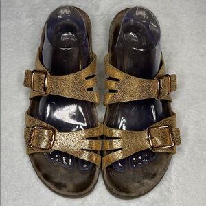 Mephisto Women’s Metallic Gold Leather Comfort Sandals 42